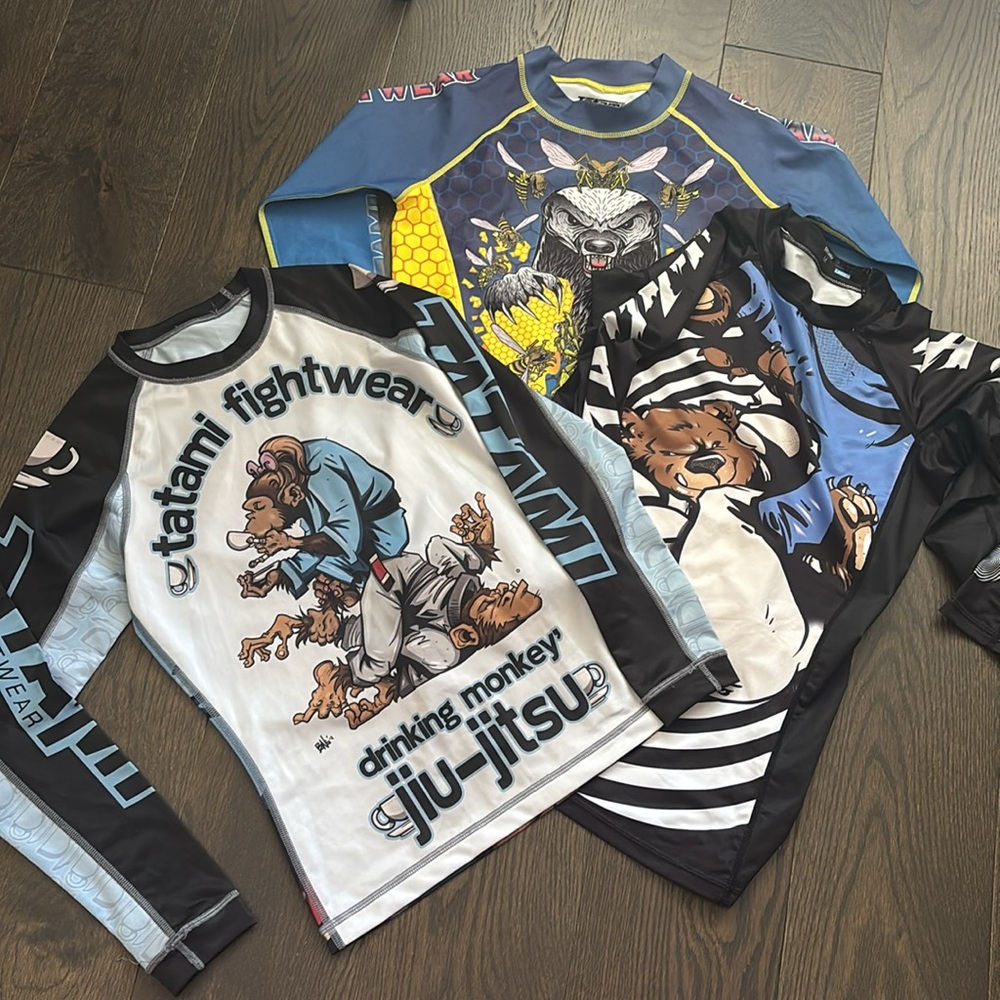 (3) Women’s Tatami Fight wear top